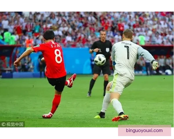 尼兹内卡姆斯克内夫特与辛历克激战成平 双方0比0战平终场